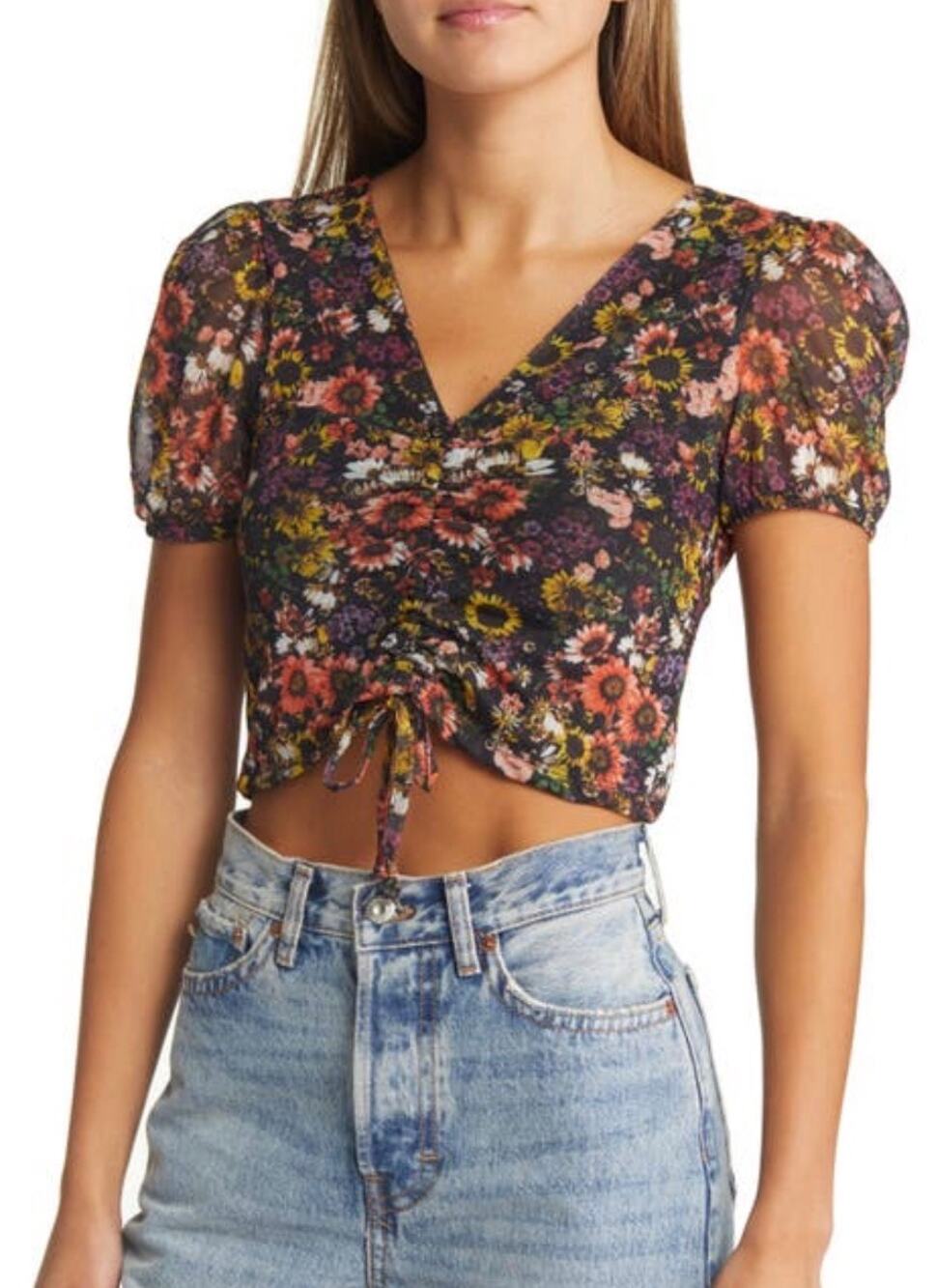 NWT Noisy May Judith Floral Ruched Crop Top Small Puff Sleeve V Neck Black
